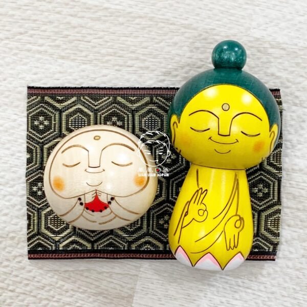日本製。kokeci。卯三郎。卯三郎の孫。木製。厄除。招福。祈願。佛陀。佛像（釋迦摩尼佛、地藏王，含布墊）