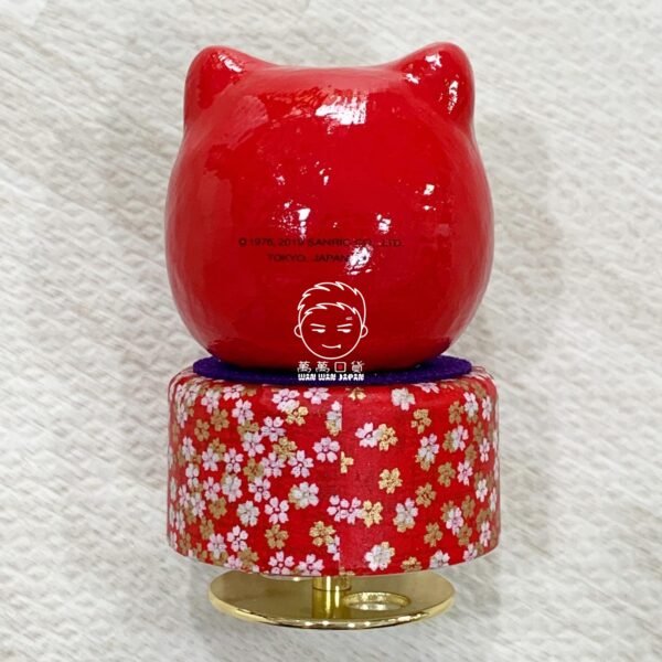 日本製。HELLO KITTY。凱蒂貓。達摩。福神。不倒翁。緣起物。和風。福。福入。旋轉。音樂盒：圖片 6